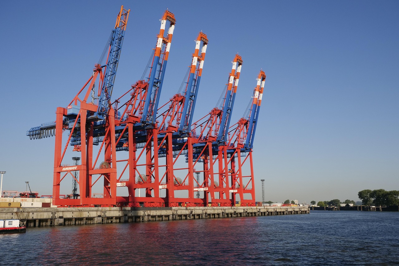 1747123120994742.jpg port-industry-3566821_1280.jpg