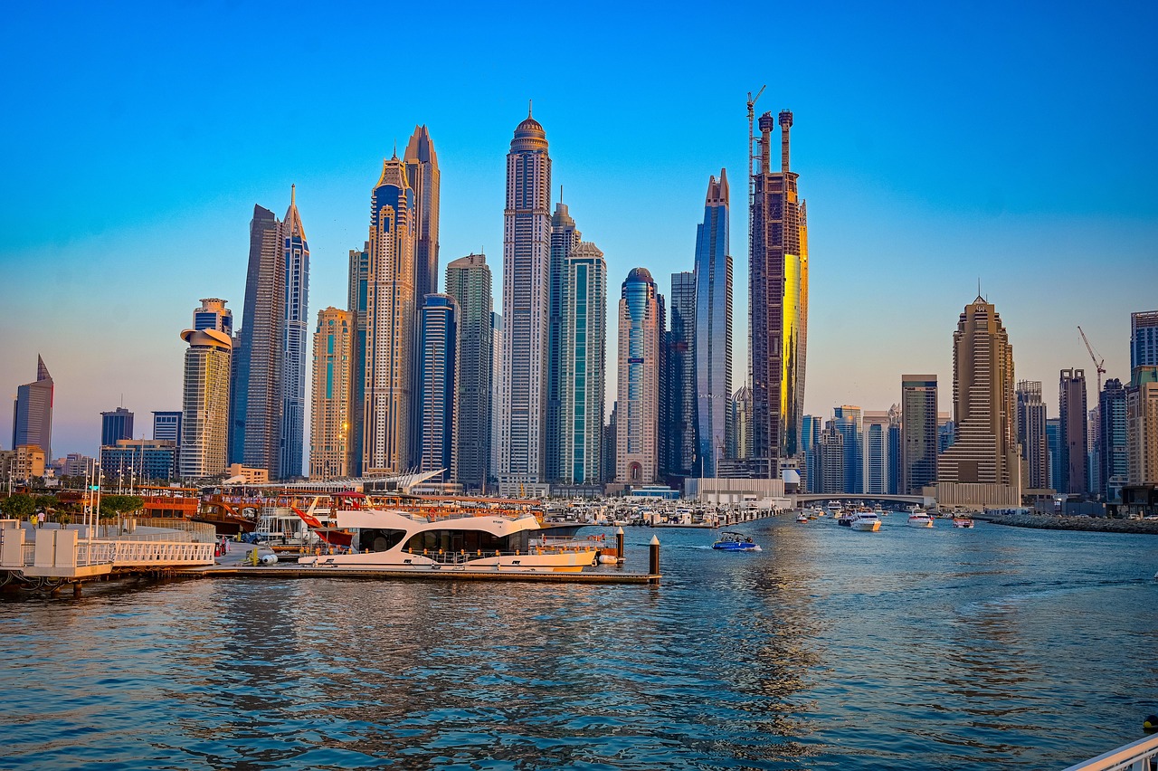 1750137924500954.jpg dubai-7753826_1280.jpg